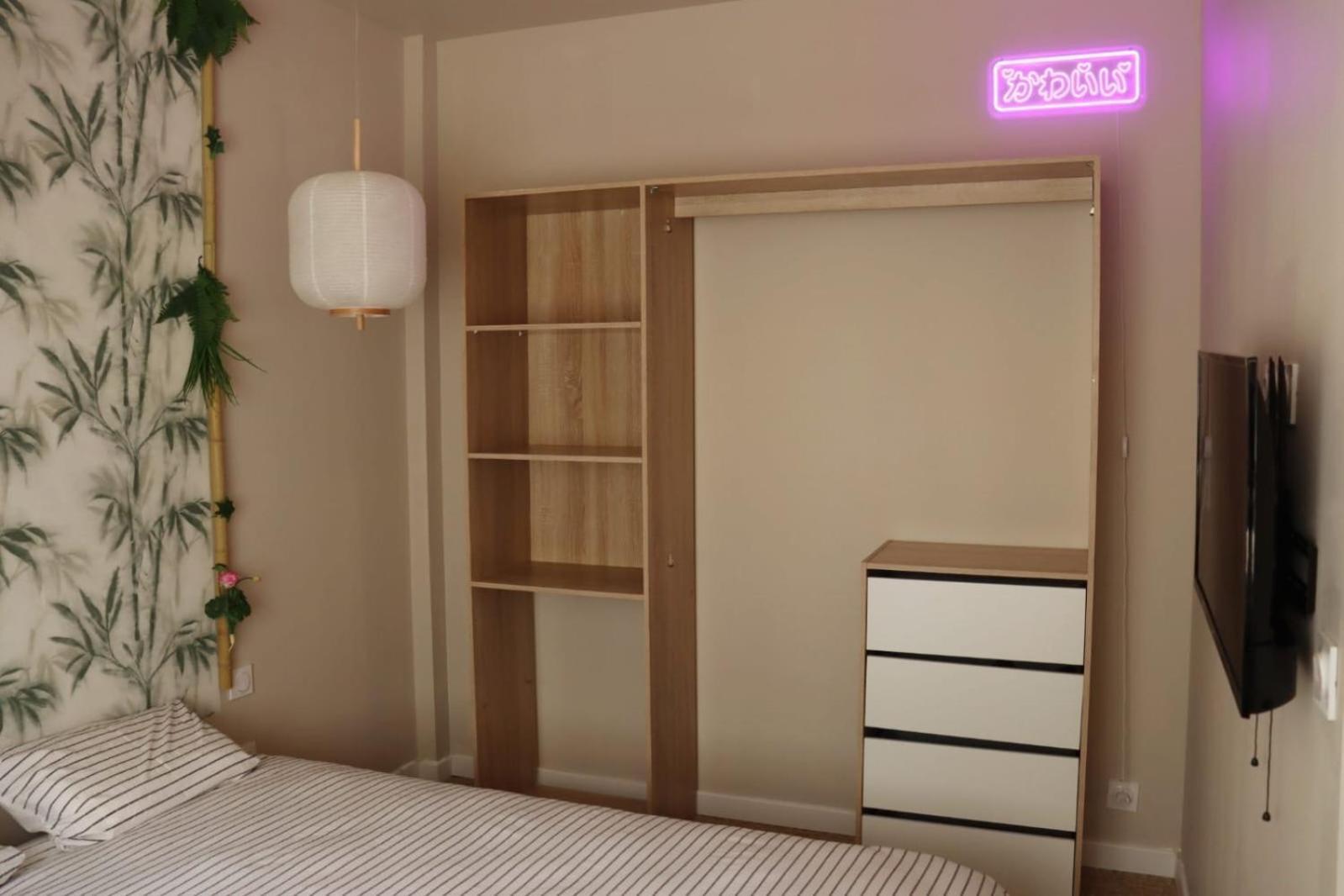 Loveroom Japon Avec Balneotherapie Toulon Bagian luar foto